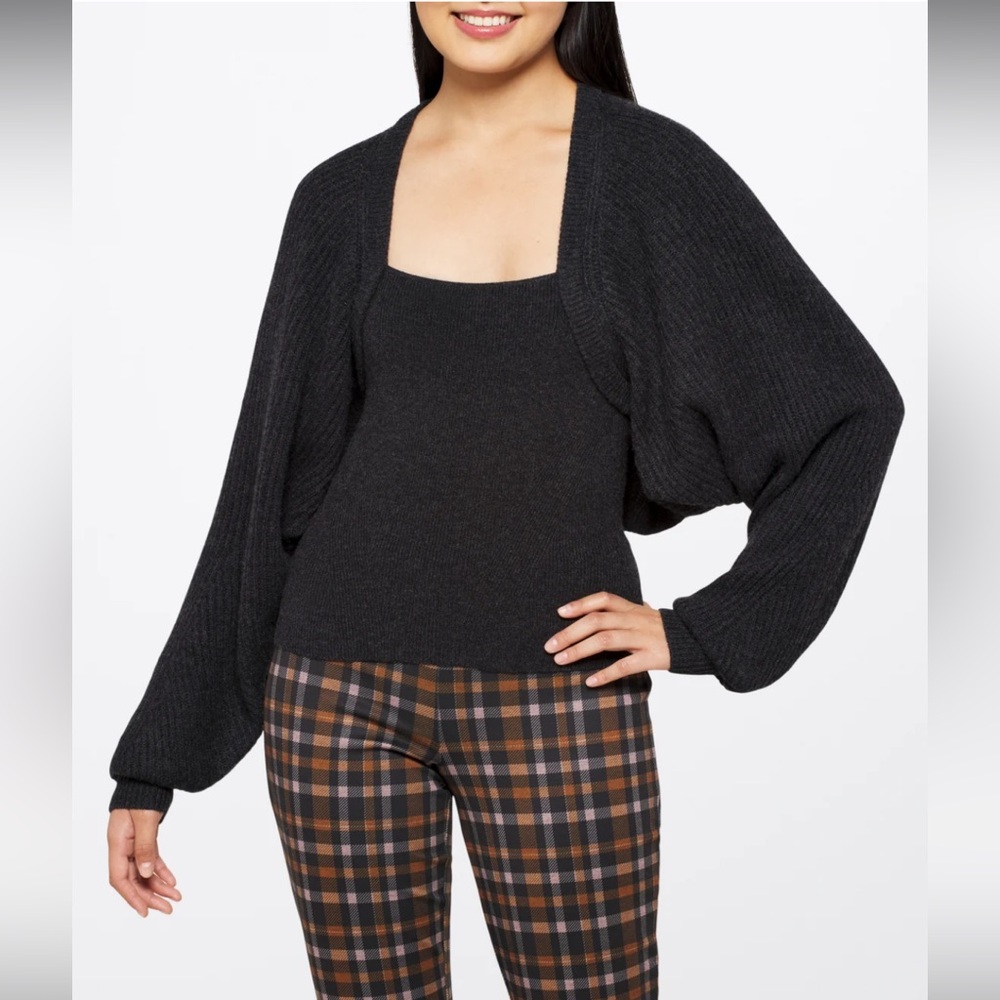 NAADAM - Wool Cashmere Fisherman Layered Sweater size small in the color Smoke